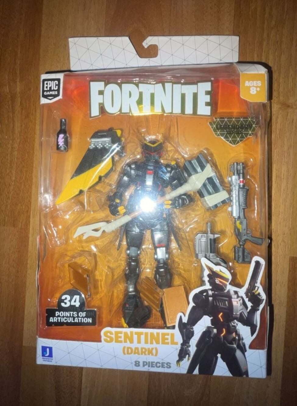 Fortnite Legendary Series Sentinel (Dark) 6-inch Action Figure